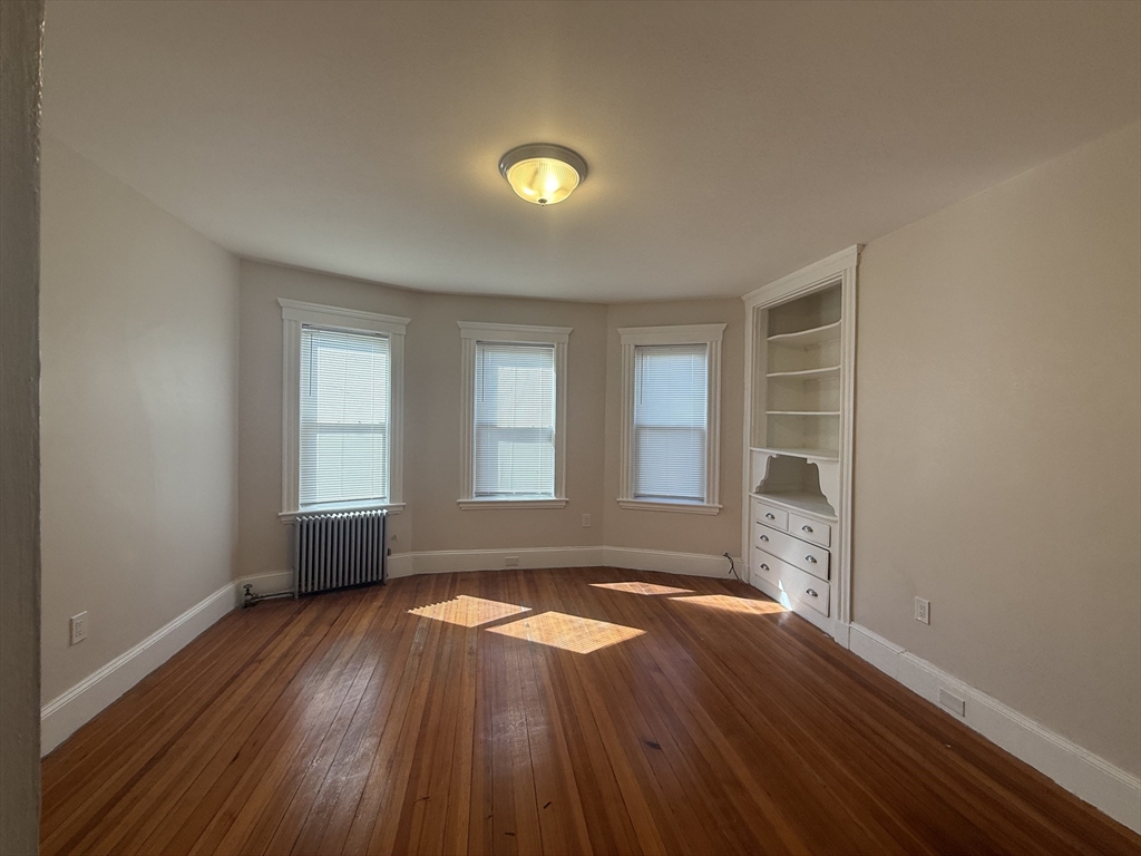 1544 Dorchester Ave