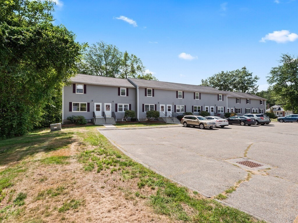 Winchendon, Massachusetts 01475, United States, 2 Bedrooms Bedrooms, ,2 BathroomsBathrooms,Residential,Active,199573