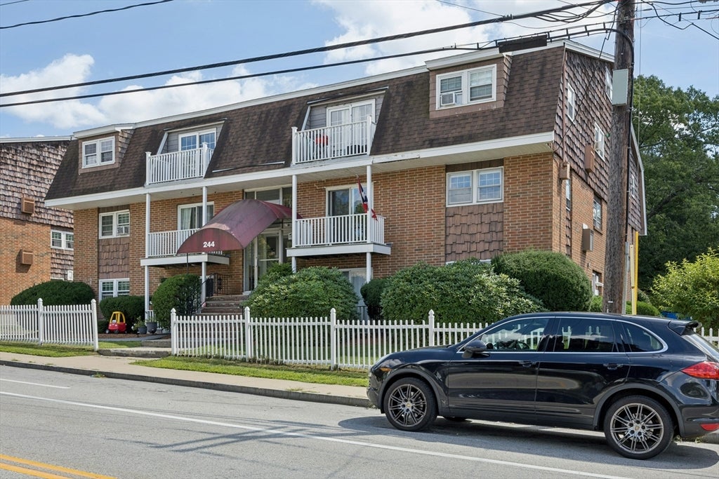 244 Mount Vernon St #9, Lawrence, MA, 244 Mount Vernon St #9, Lawrence, MA Photo #3