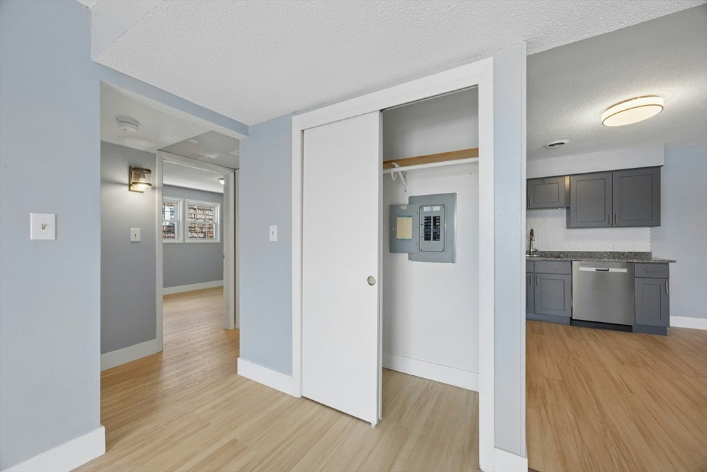 244 Mount Vernon St #9, Lawrence, MA, 244 Mount Vernon St #9, Lawrence, MA Photo #17
