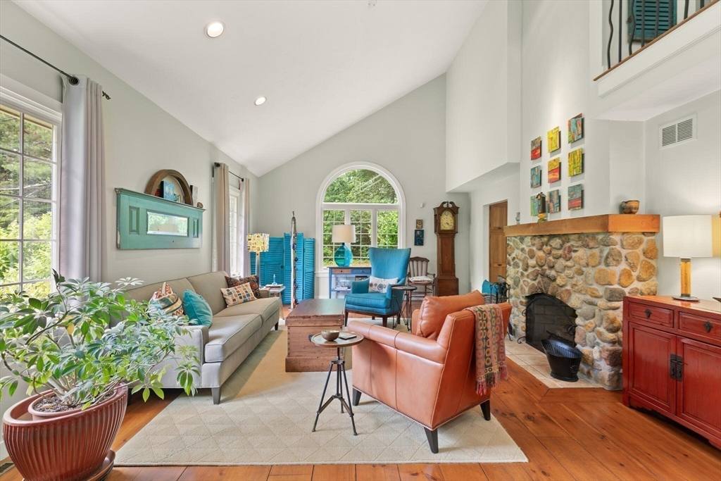 325 Peakham Rd
