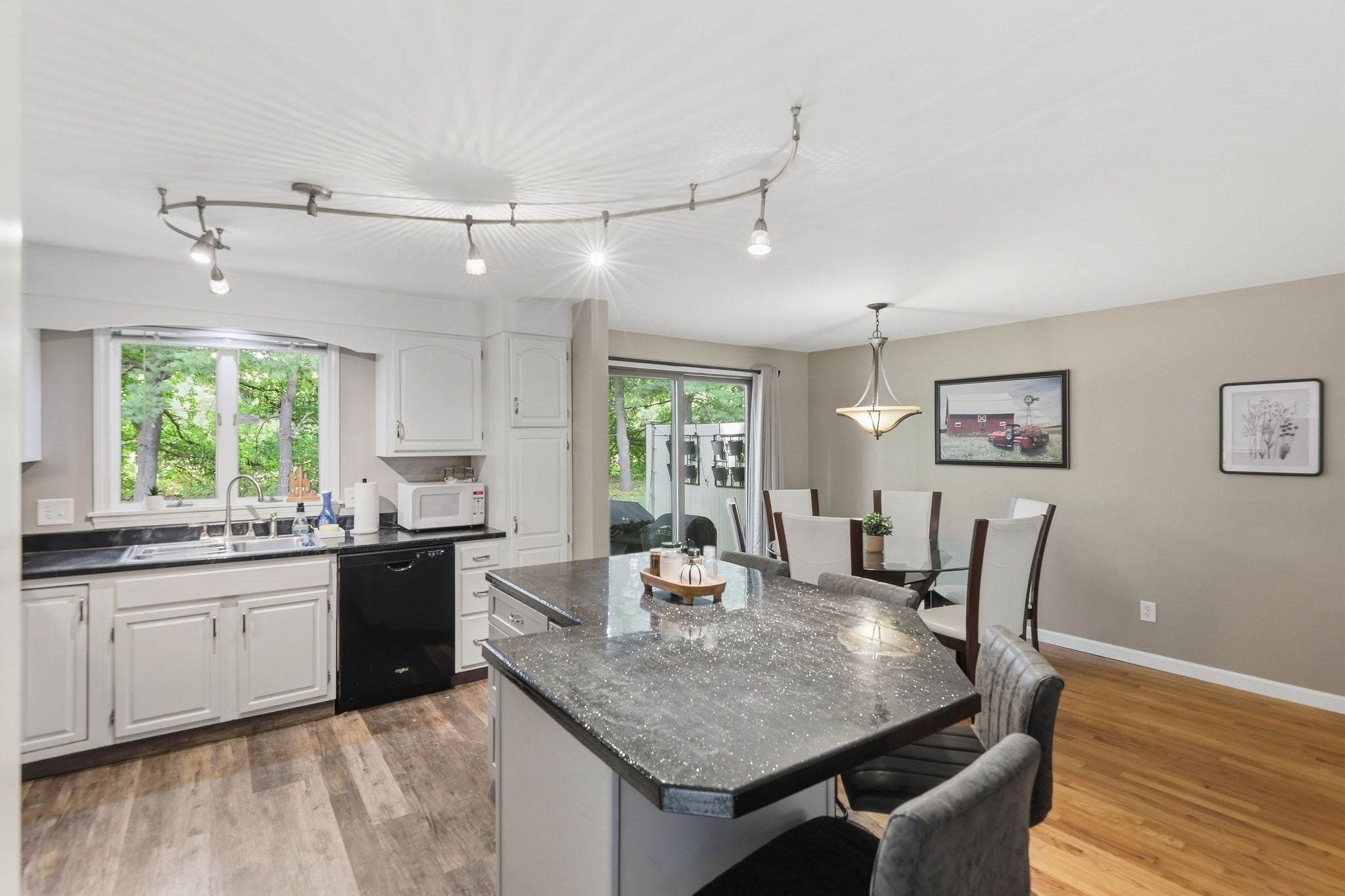 18 Mansion Woods Dr #C, Agawam, MA, 18 Mansion Woods Dr #C, Agawam, MA Photo #13