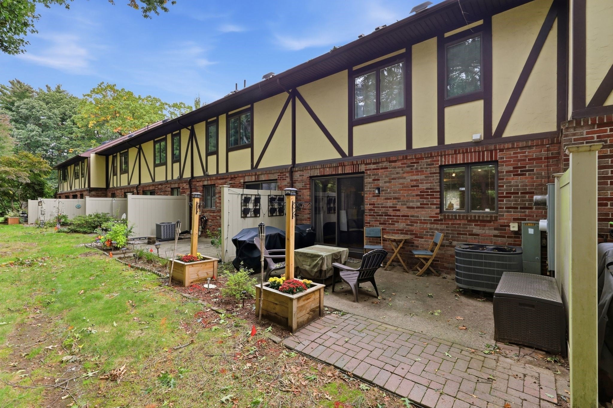 18 Mansion Woods Dr #C, Agawam, MA, 18 Mansion Woods Dr #C, Agawam, MA Photo #33