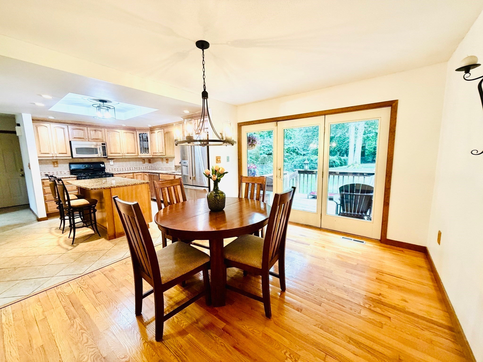 133 Cottonwood Ln, Agawam, MA Photo #13
