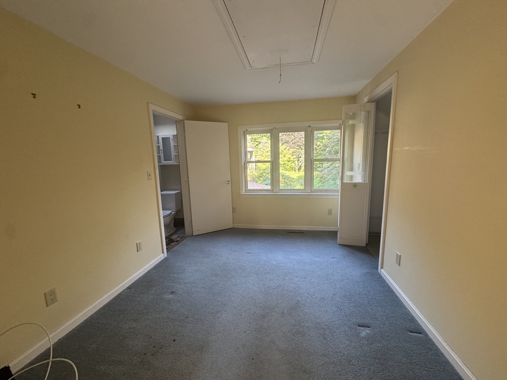 Natick, Massachusetts 01760, United States, 3 Bedrooms Bedrooms, ,3 BathroomsBathrooms,Residential,Active,190285