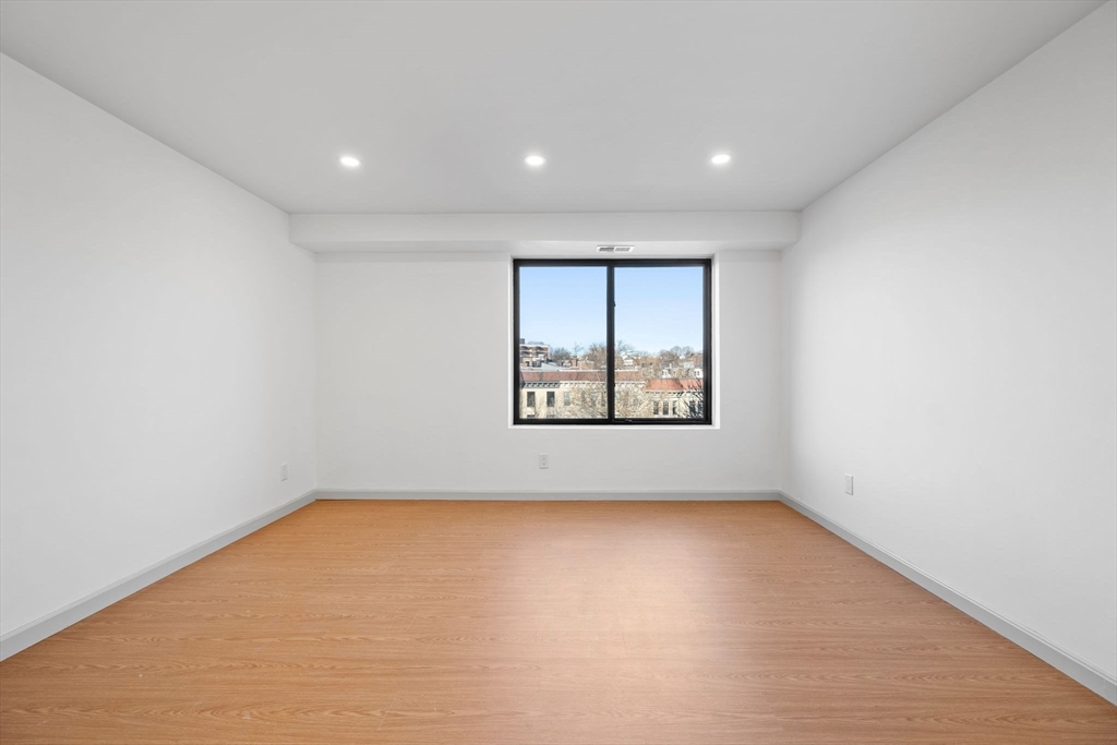 1243 Beacon Street 5A