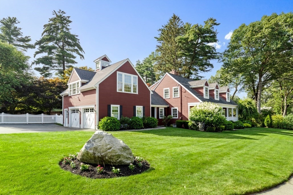 4 Friars Ln