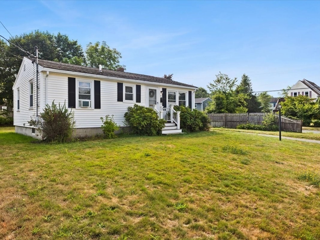 21 Regal St