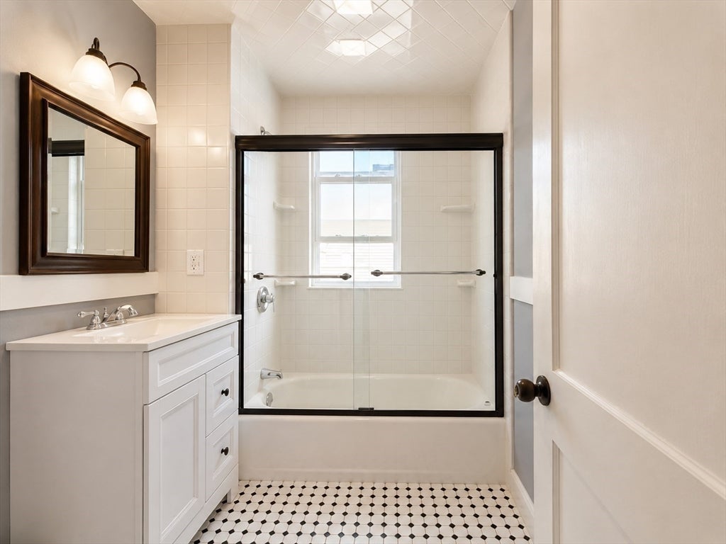 27 Woodleigh Rd, Watertown, MA, 27 Woodleigh Rd, Watertown, MA Photo #27
