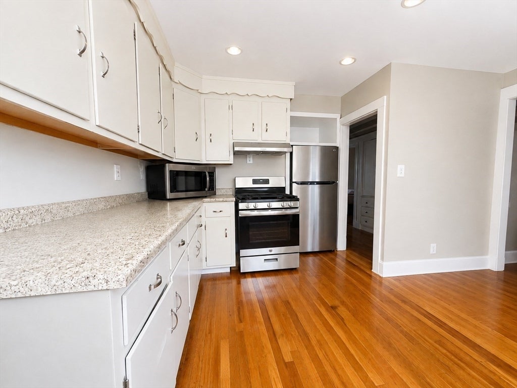 27 Woodleigh Rd, Watertown, MA, 27 Woodleigh Rd, Watertown, MA Photo #9