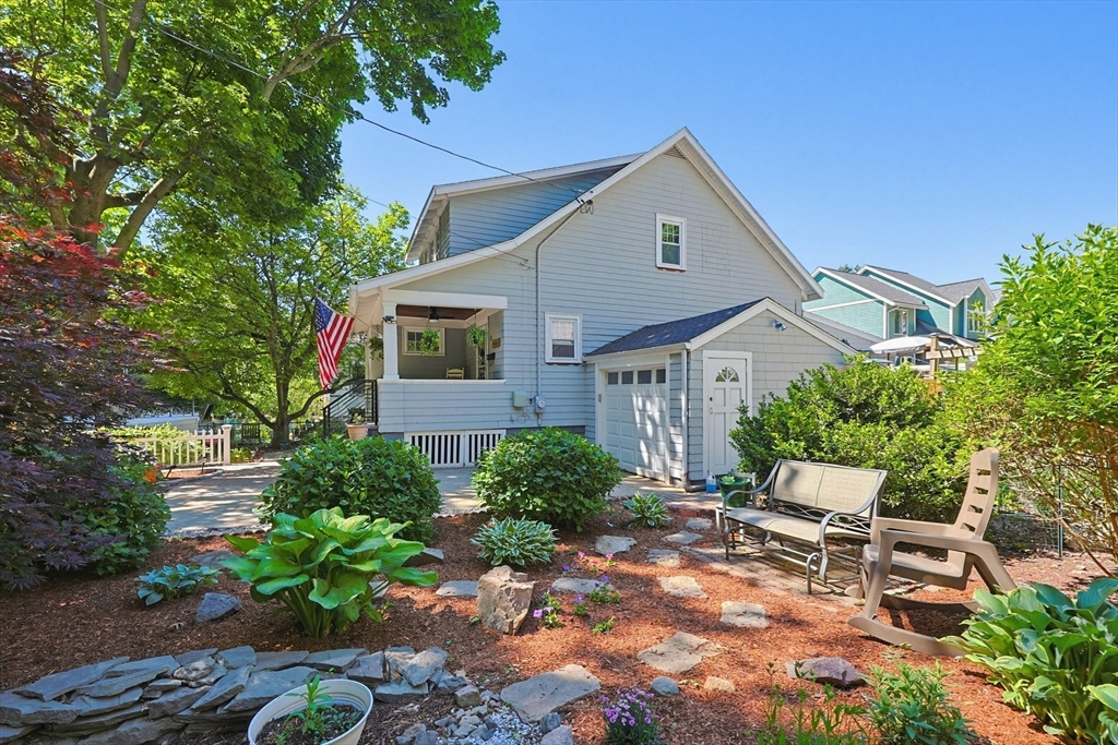 26 Grover Rd