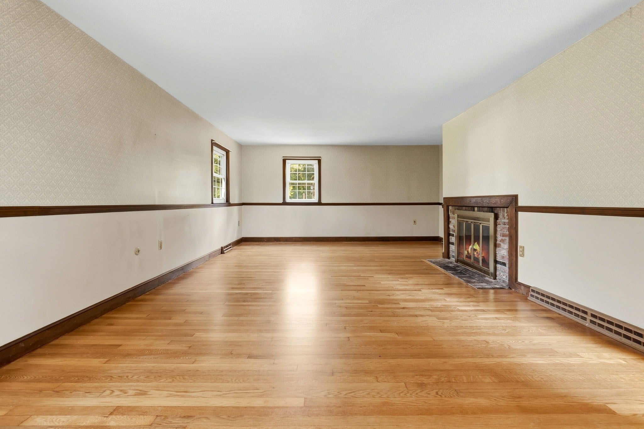 250 E. Lothrop Street, Beverly, MA, 250 E. Lothrop Street, Beverly, MA Photo #3