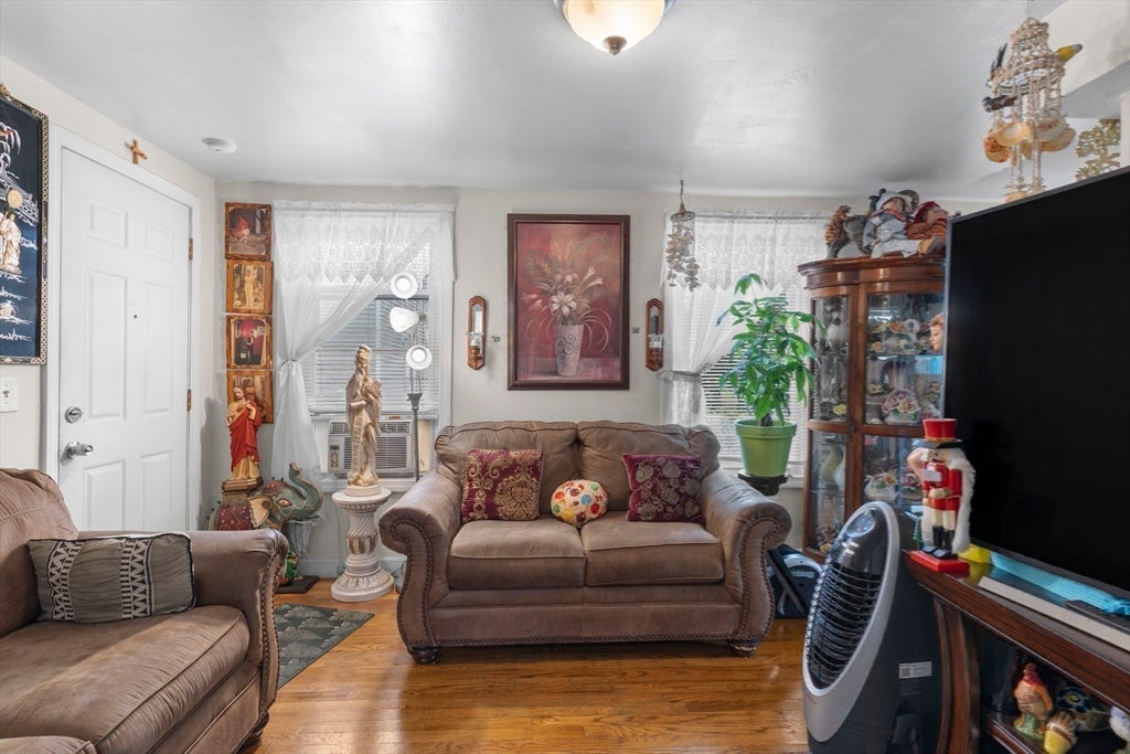 122 Winthrop St, Taunton, MA Photo #17