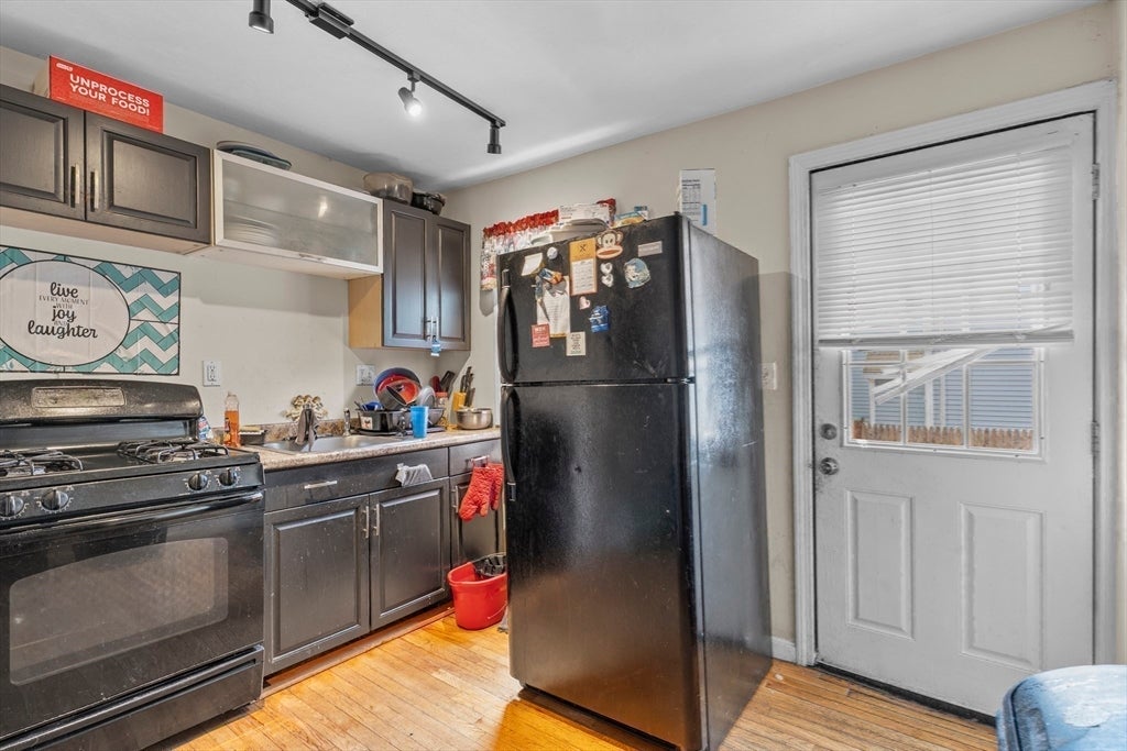 122 Winthrop St, Taunton, MA Photo #25