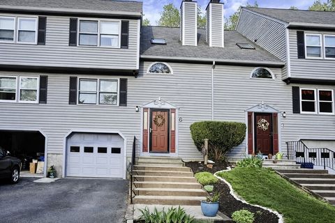 6 Carol Dr 6 Oxford MA 01540