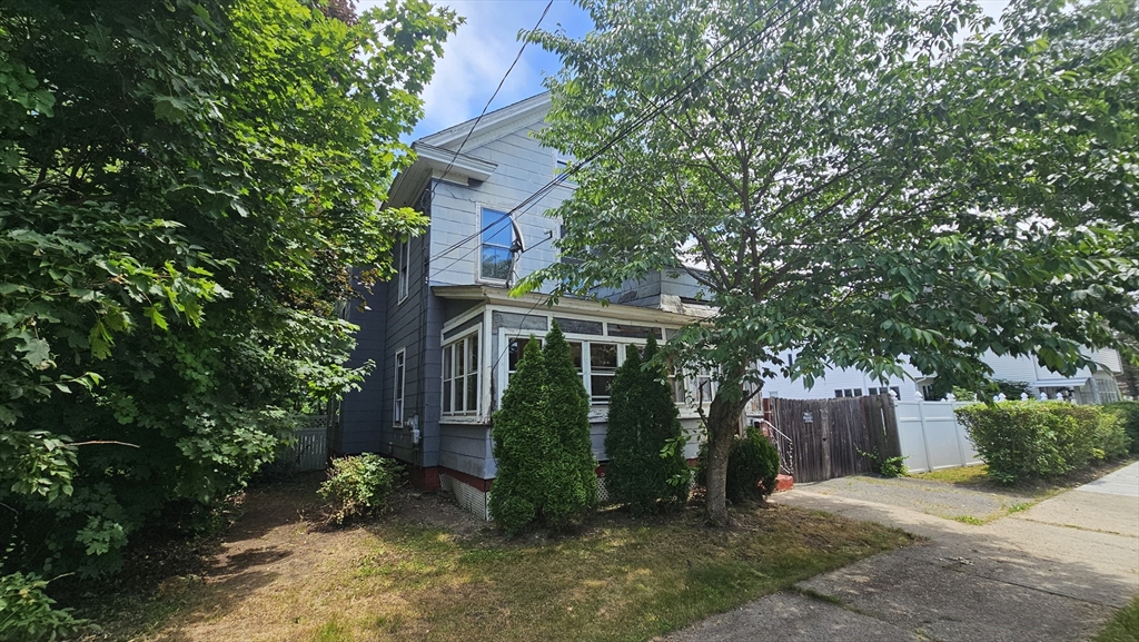 179 Oak