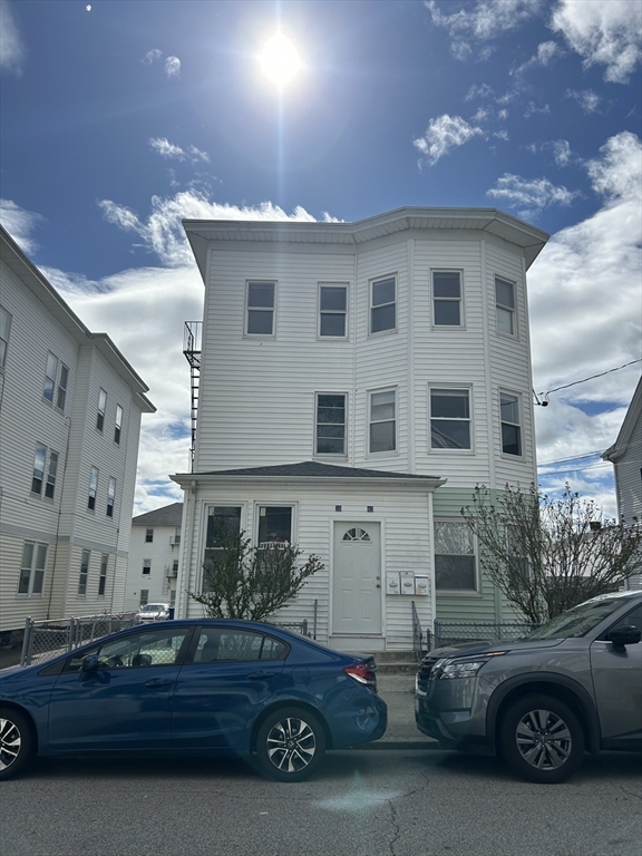 38 Larch St 2