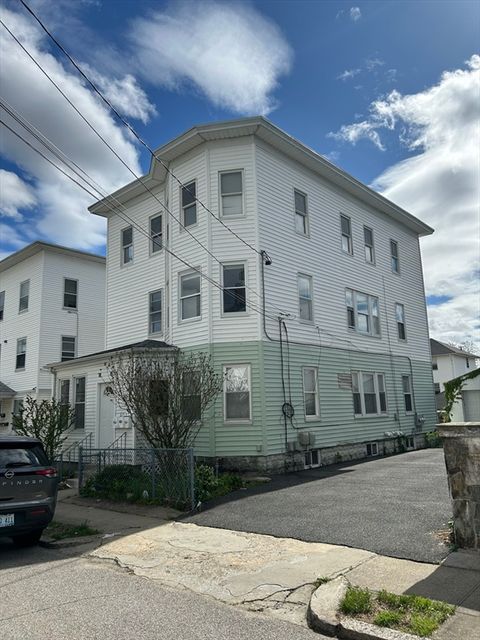 38 Larch St 2 Pawtucket RI 02860