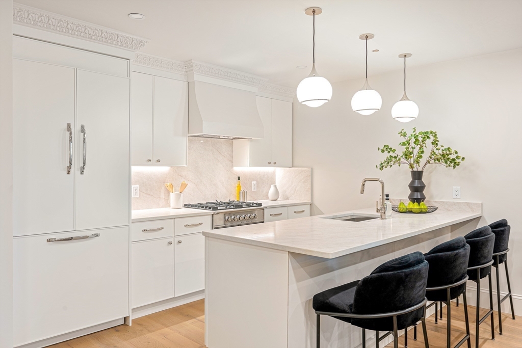 421 Saratoga Street 4A