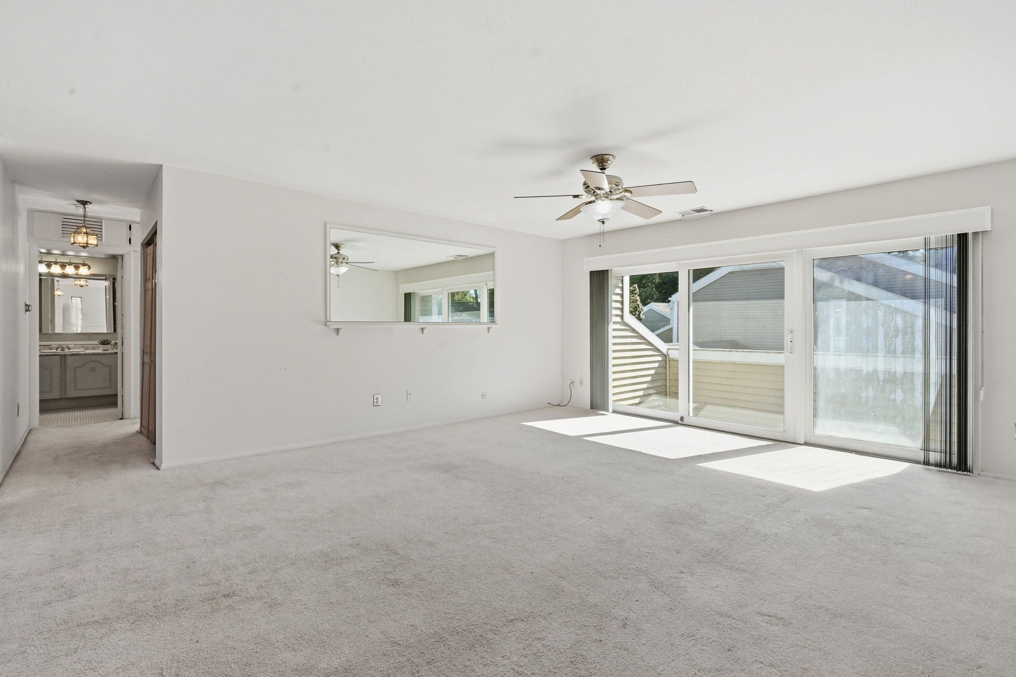 91 Nassau Drive #91, Springfield, MA, 91 Nassau Drive #91, Springfield, MA Photo #4