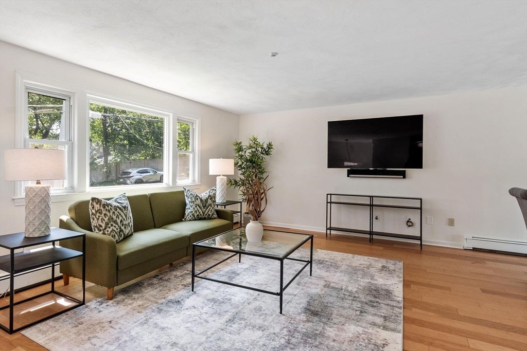 7 Locust Street, Reading, MA, 7 Locust Street, Reading, MA Photo #5