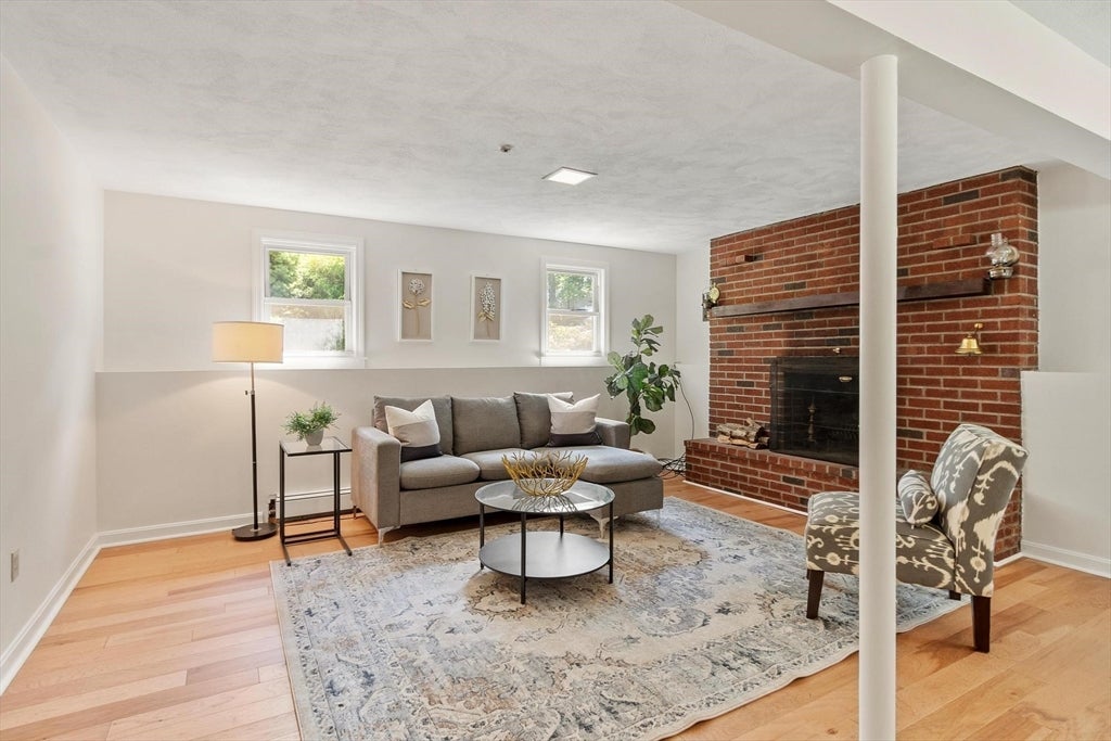 7 Locust Street, Reading, MA, 7 Locust Street, Reading, MA Photo #28