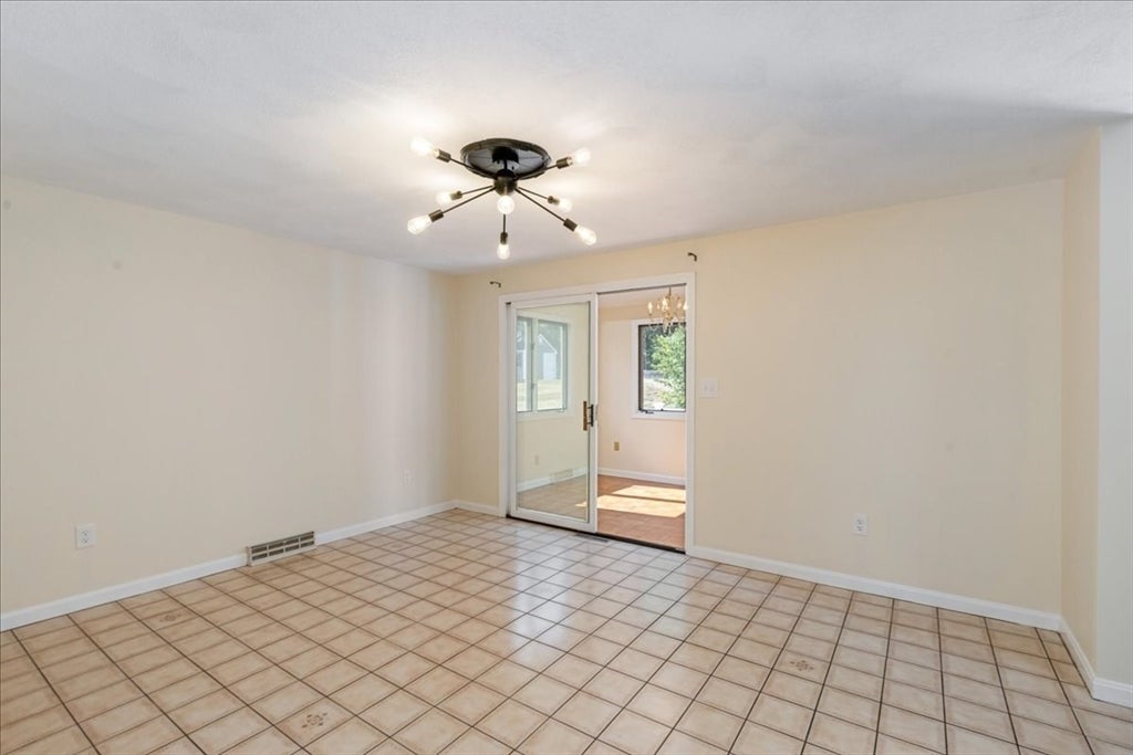 14 Jefferey Ln #14, Haverhill, MA Photo #7