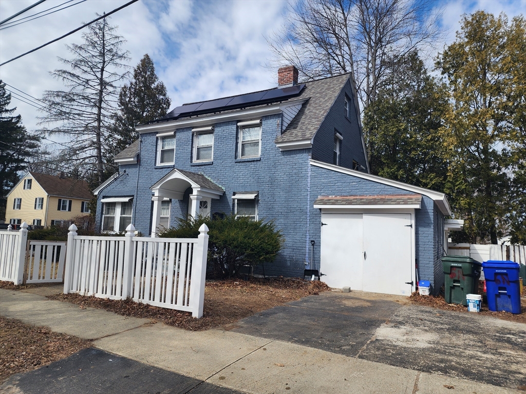 6 N Chatham St