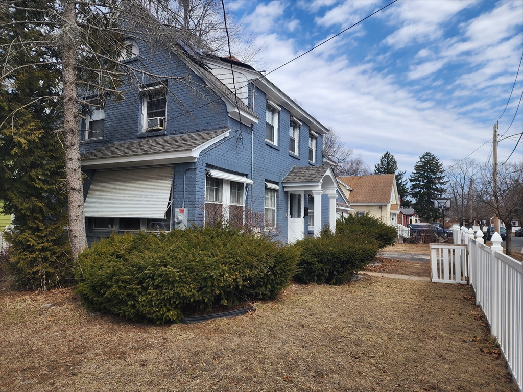6 N Chatham St
