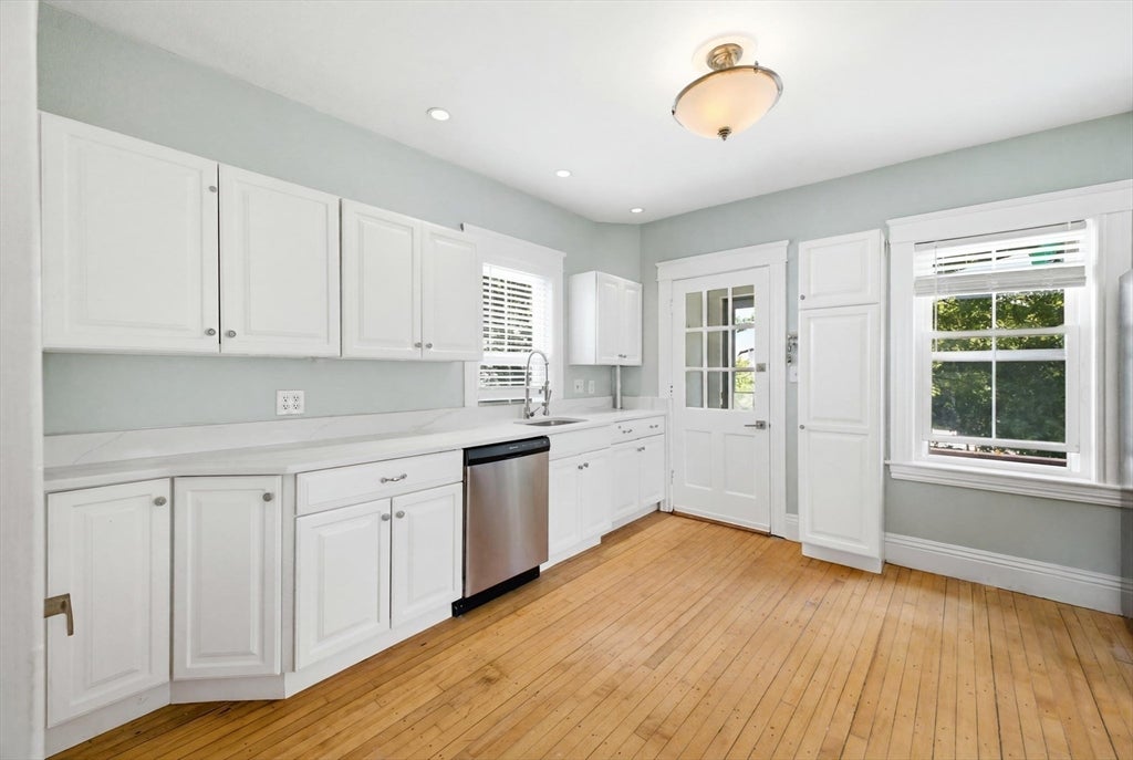 15 Groveridge Path, Shrewsbury, MA, 15 Groveridge Path, Shrewsbury, MA Photo #5