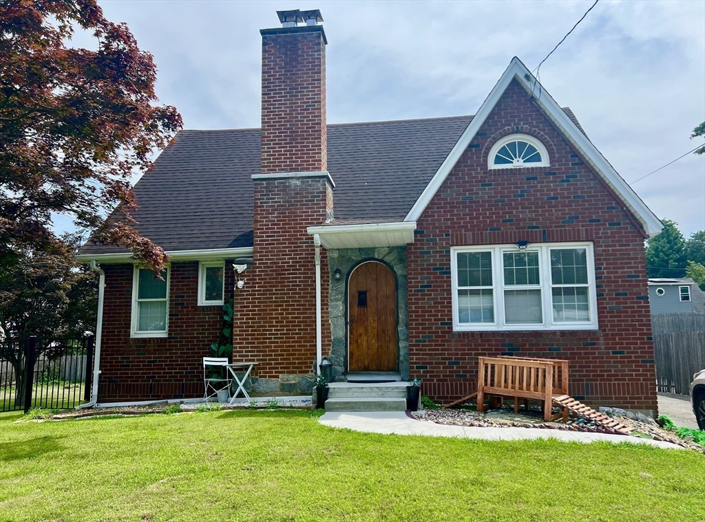 161 Verge St