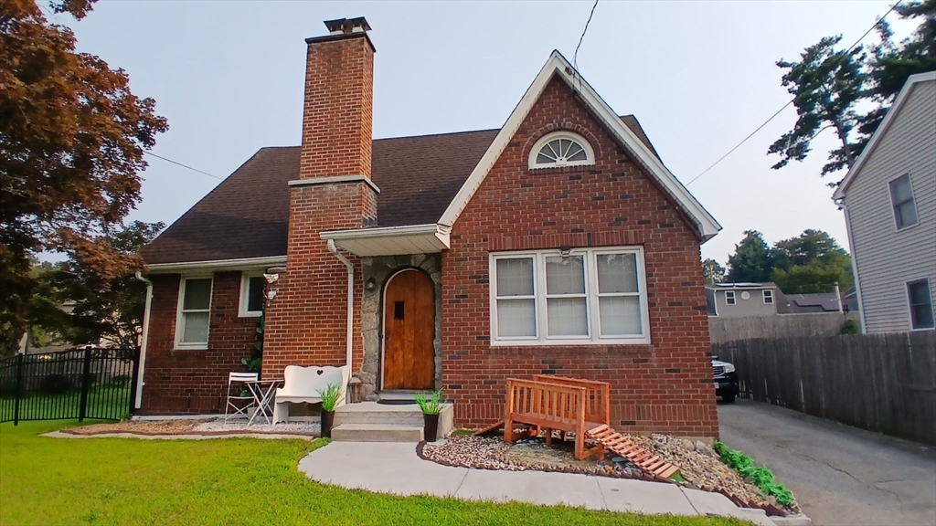 161 Verge St