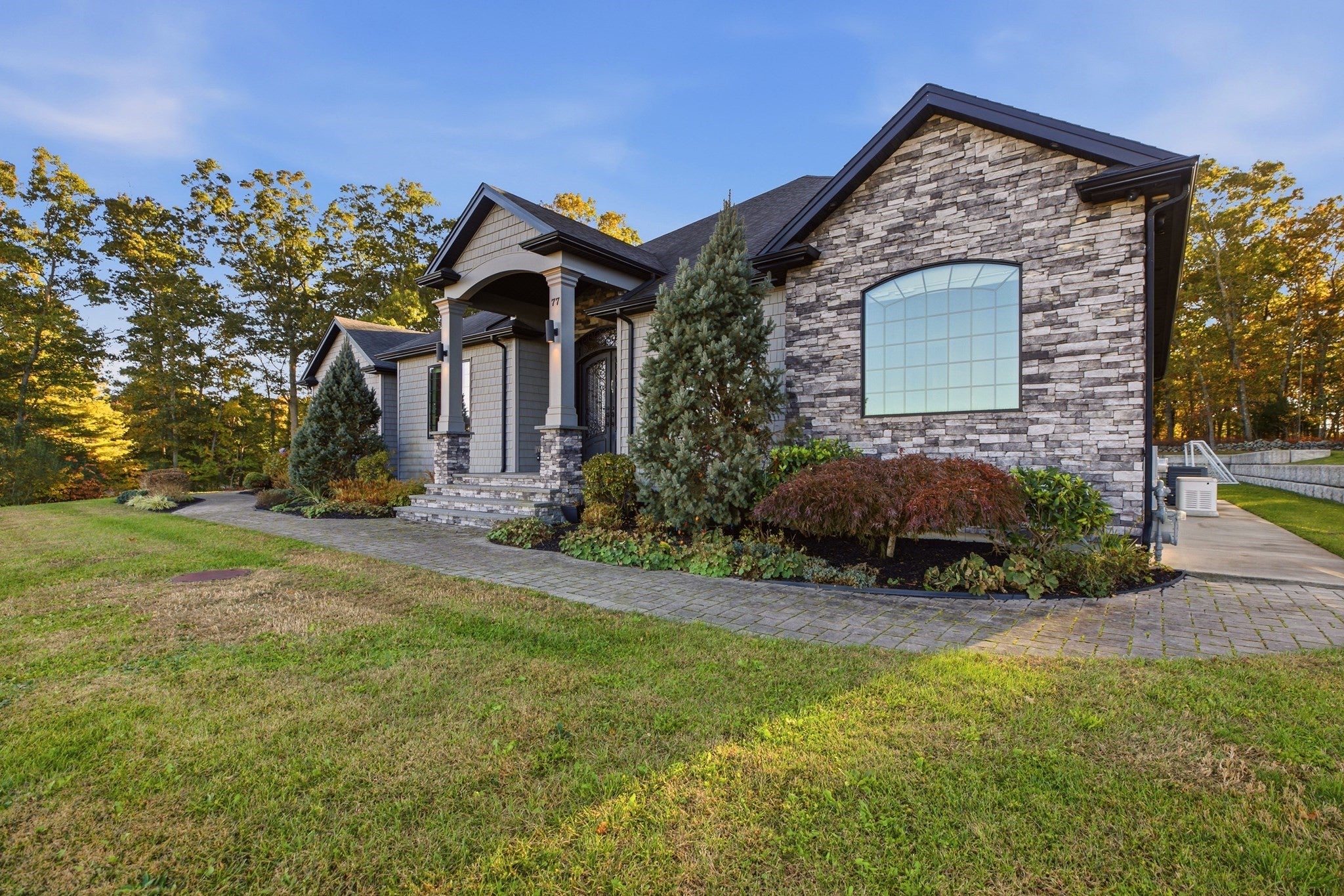 77 Kendra Cir