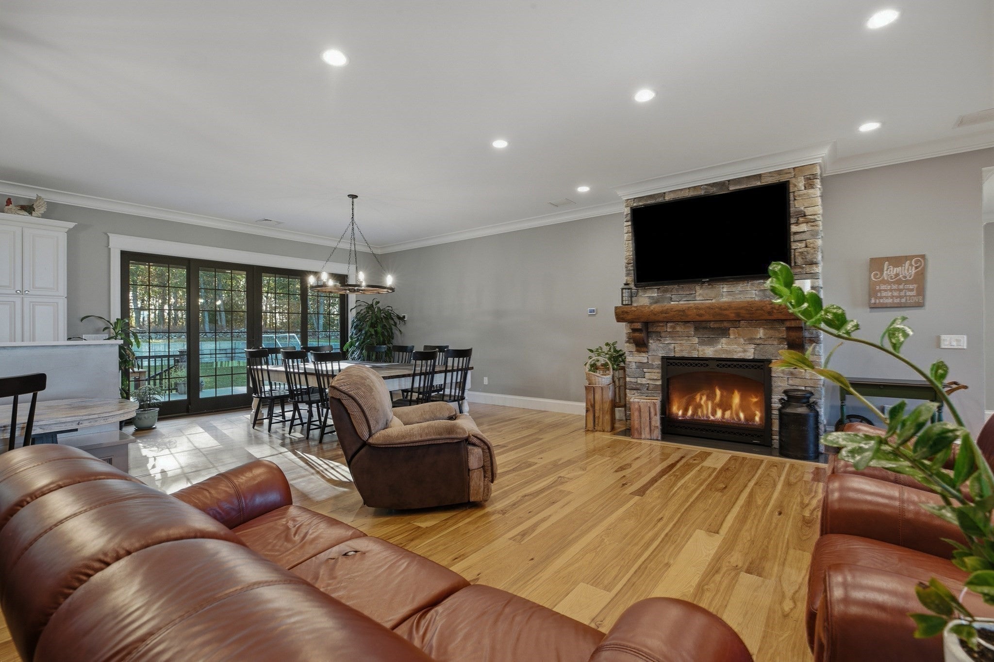 77 Kendra Cir, Swansea, MA, 77 Kendra Cir, Swansea, MA Photo #8