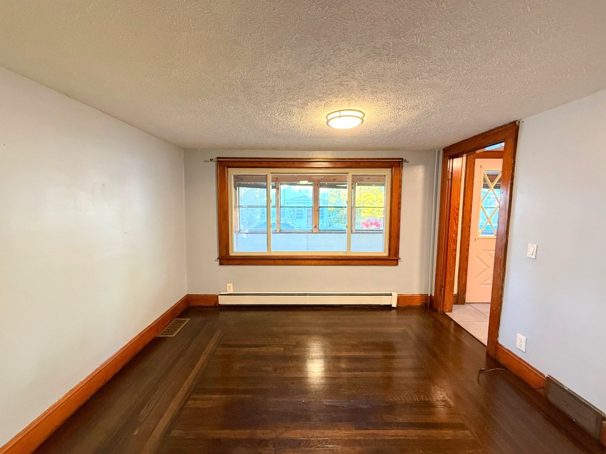 21 Reed Ave, Chicopee, MA, 21 Reed Ave, Chicopee, MA Photo #5