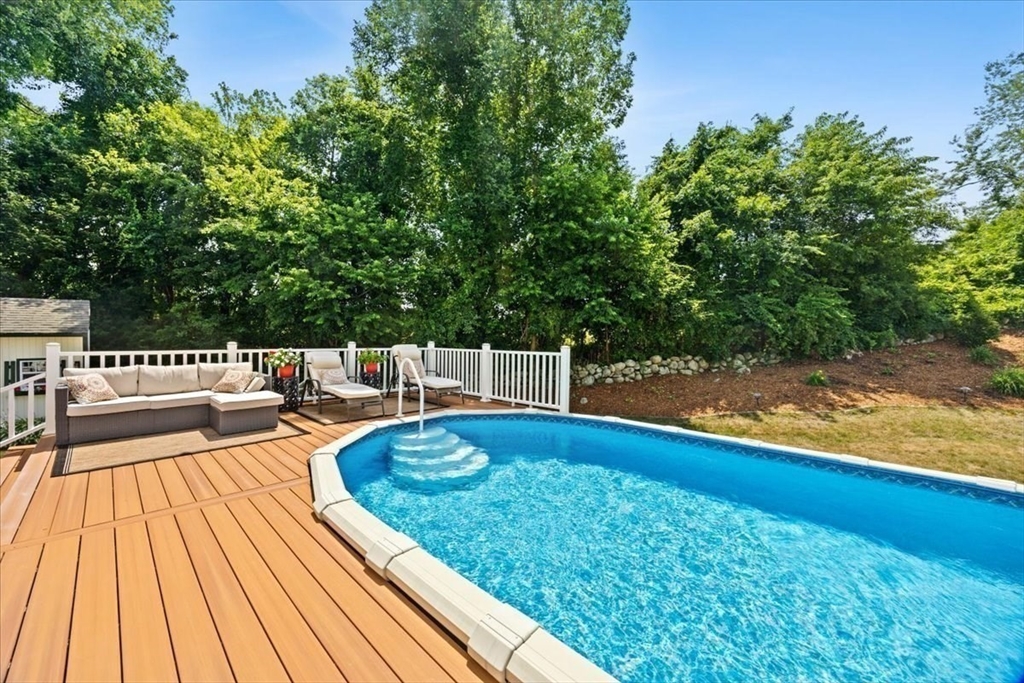 112 Village Gate Dr