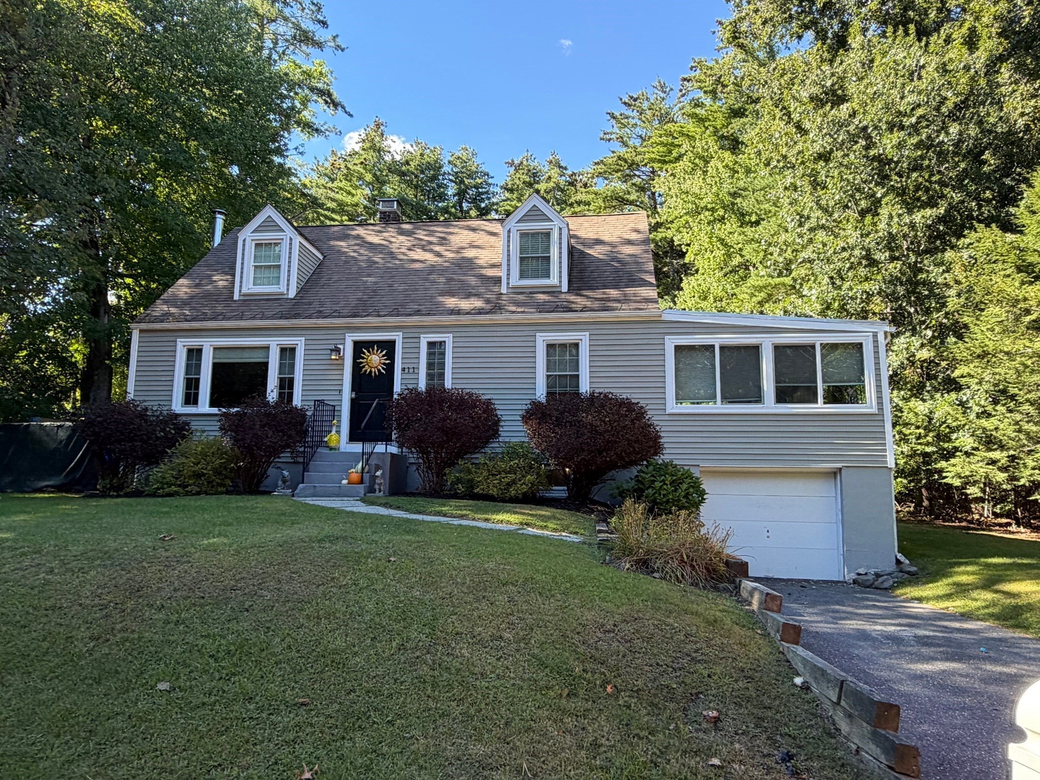 Photo of 411 Lancaster St, West Boylston, MA