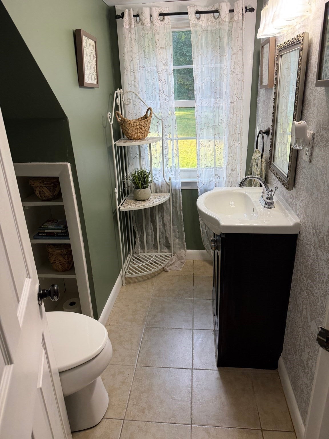 411 Lancaster St, West Boylston, MA Photo #22
