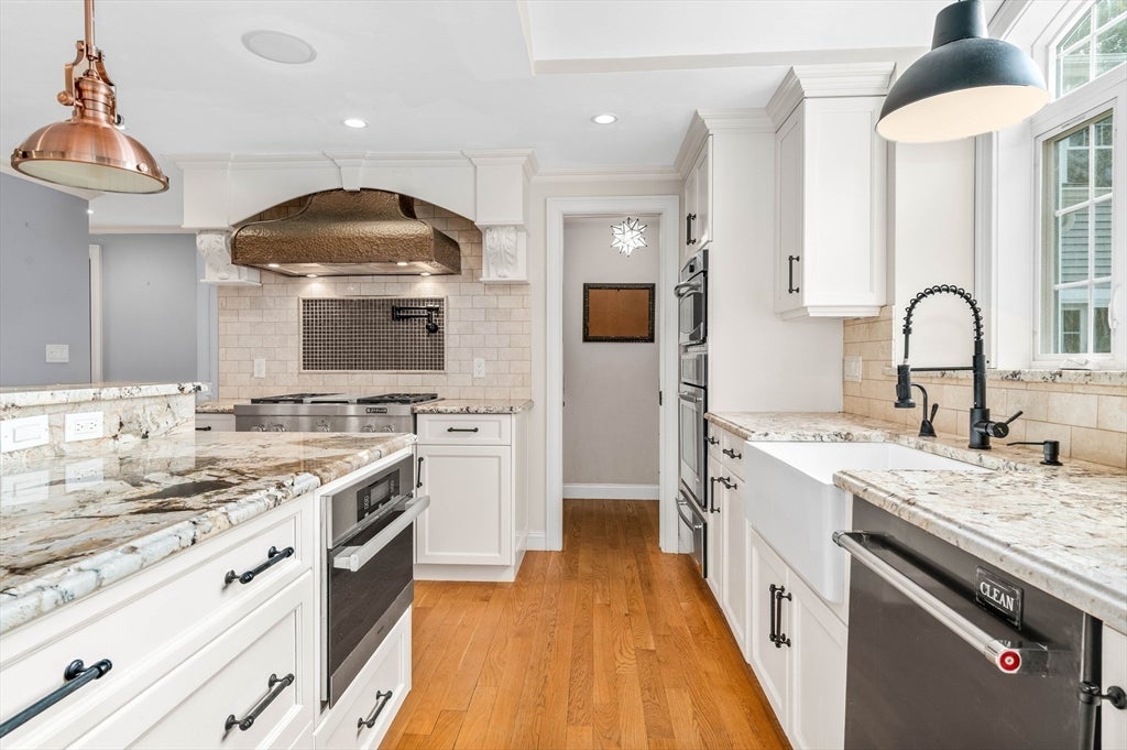 1471 Washington St, Canton, MA Photo #10