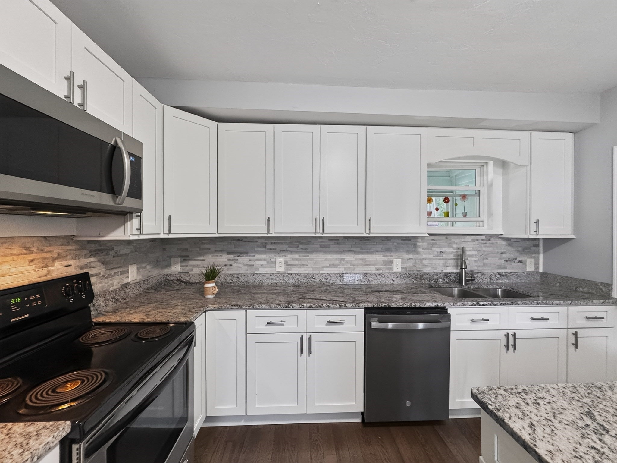660 Pleasant St, Leicester, MA, 660 Pleasant St, Leicester, MA Photo #8