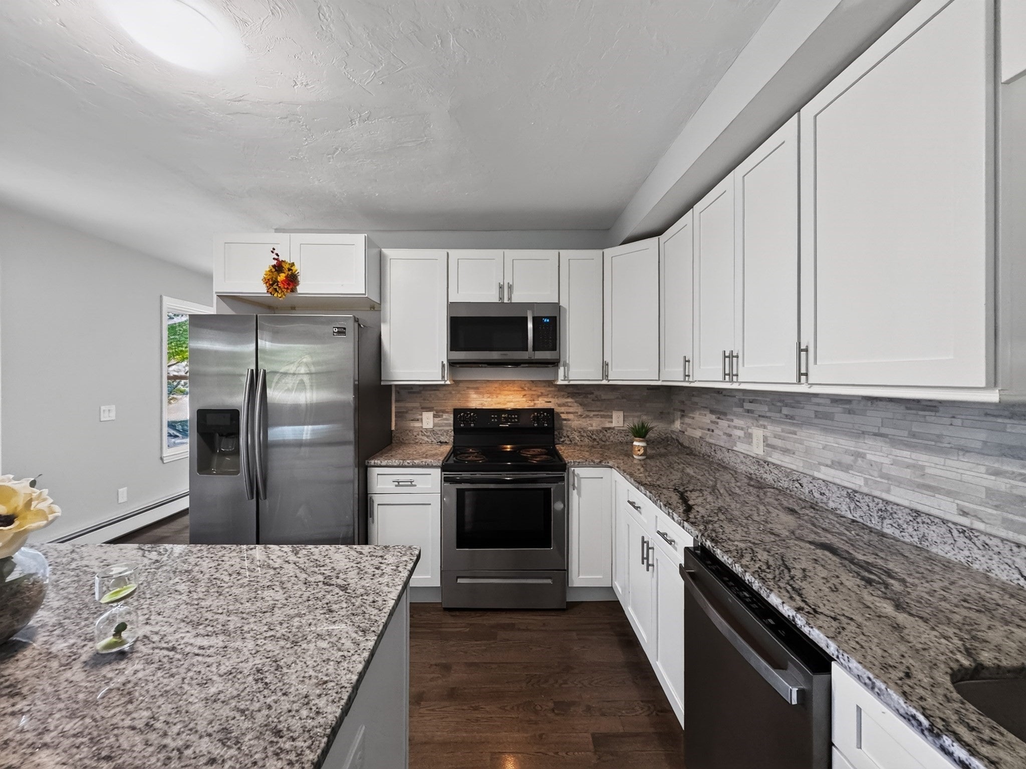660 Pleasant St, Leicester, MA, 660 Pleasant St, Leicester, MA Photo #7