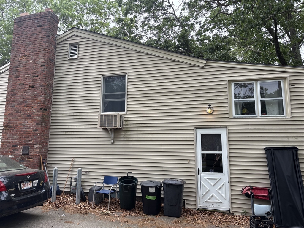 607 Turnpike St