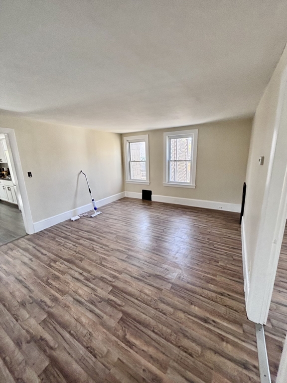 15 Hardy Ave