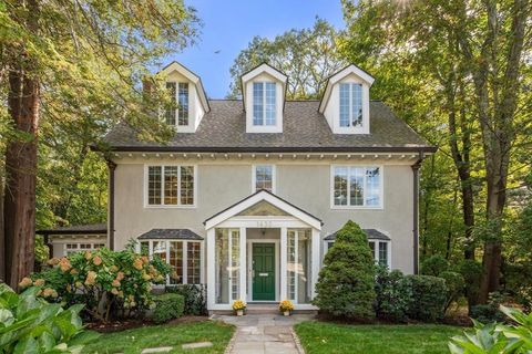 1430 Beacon St Newton MA 02468