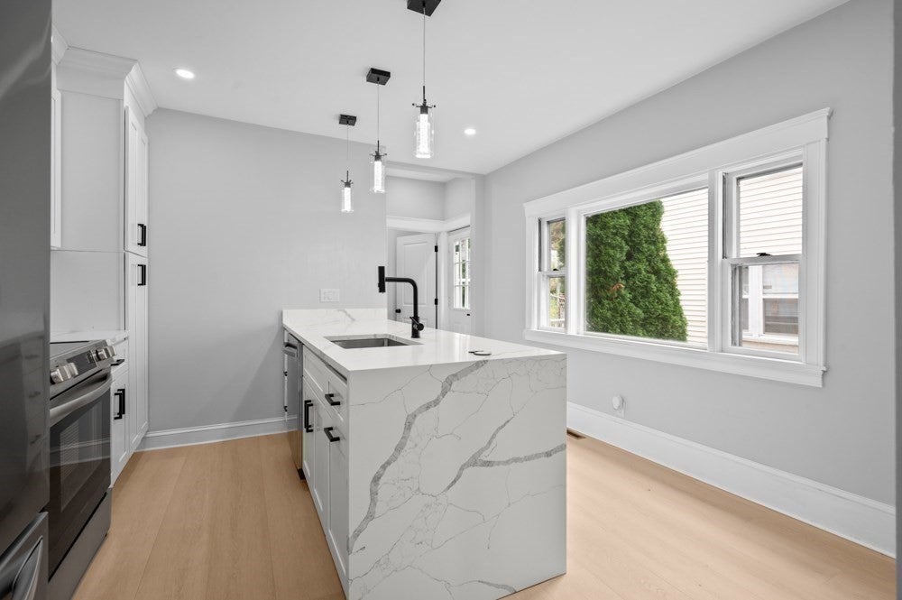 21 Jefferson Ave, Chelsea, MA, 21 Jefferson Ave, Chelsea, MA Photo #6