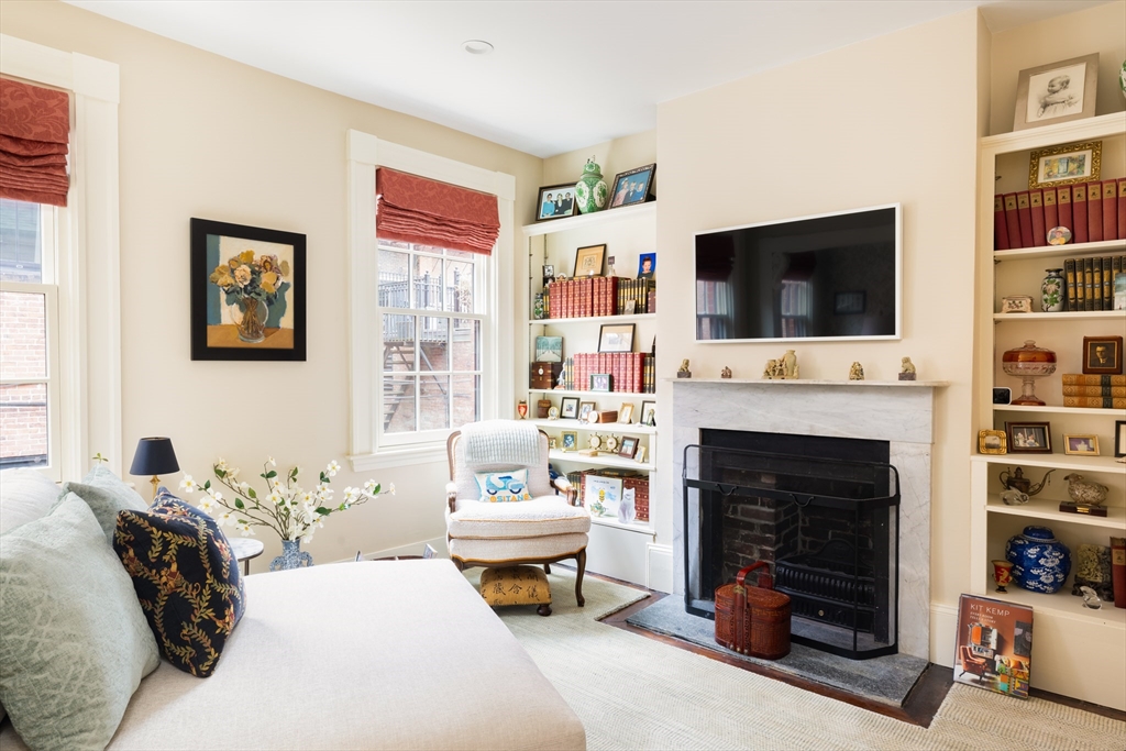 2 Haven St, Boston, MA Photo #12