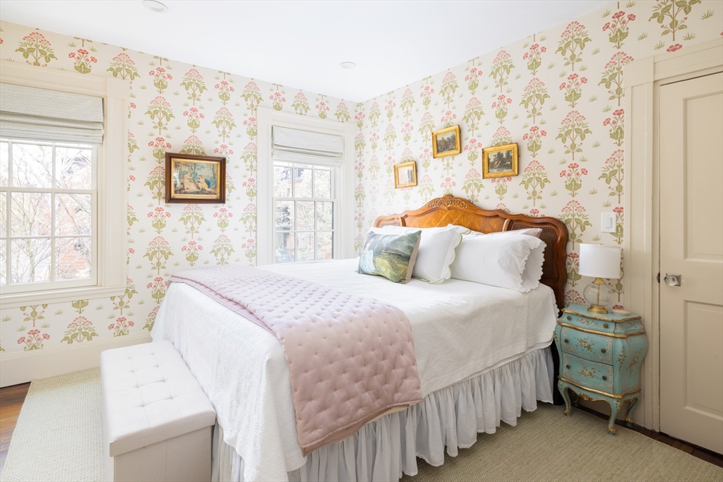 2 Haven St, Boston, MA Photo #9