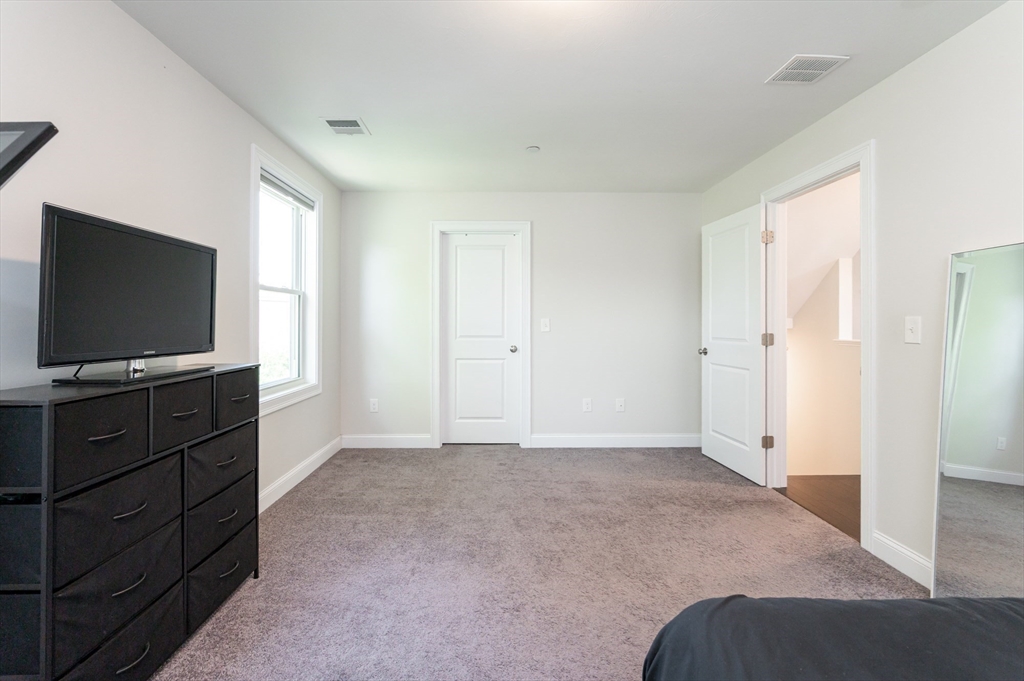 31 Orchard Street #A, Haverhill, MA, 31 Orchard Street #A, Haverhill, MA Photo #17