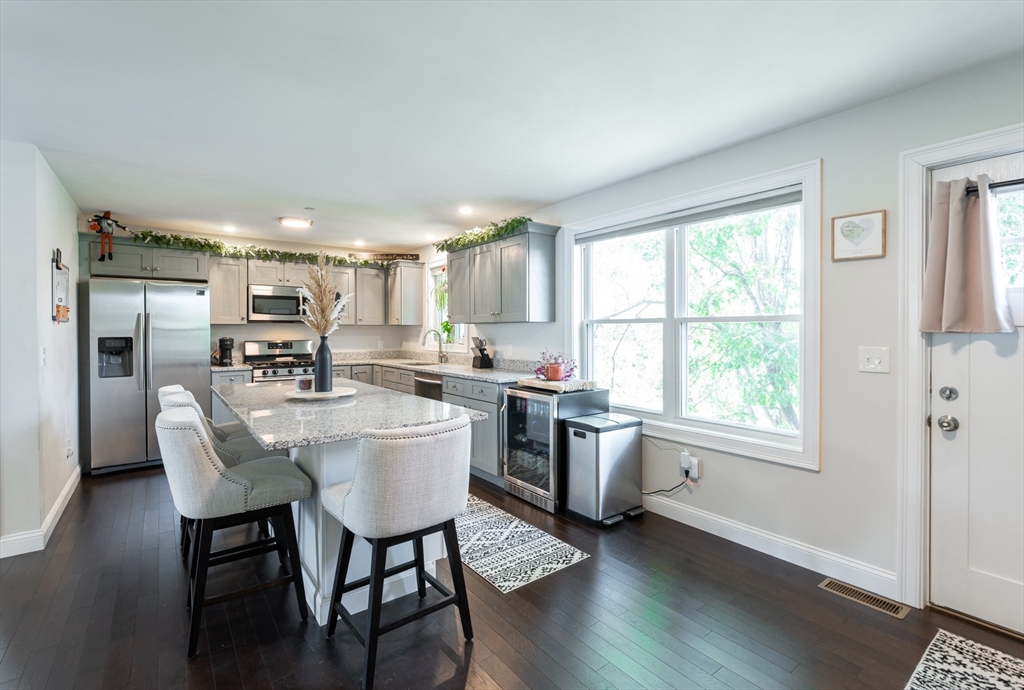 31 Orchard Street #A, Haverhill, MA, 31 Orchard Street #A, Haverhill, MA Photo #2