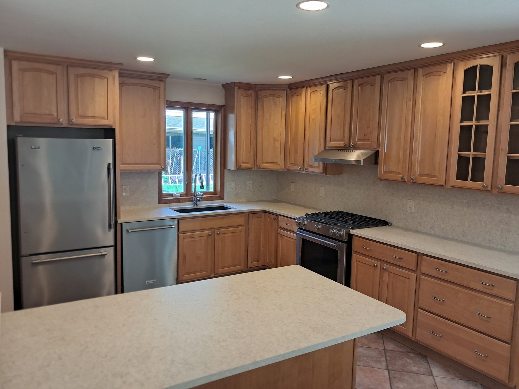 55 Howard St, Lunenburg, MA Photo #14